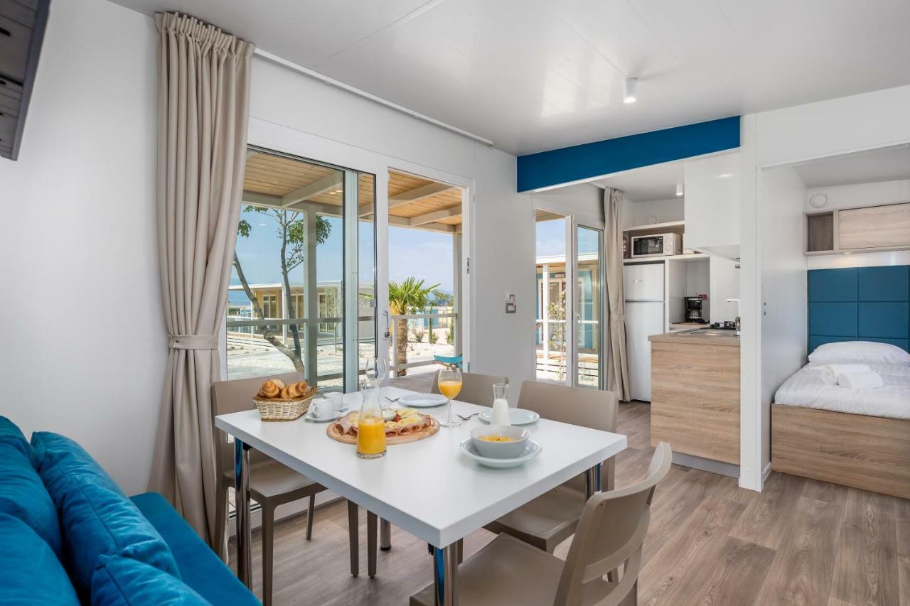 Mobile Homes Camping Omisalj Luaran gambar