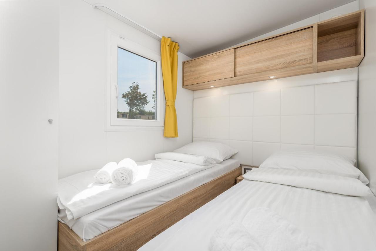 Mobile Homes Camping Omisalj Luaran gambar